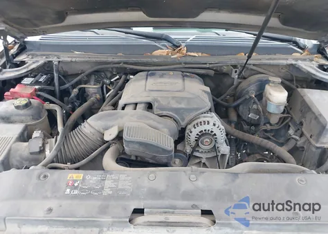 2013 Chevrolet Suburban 1500 Lt из США, поврежденный, VIN 1GNSCJE01DR113687